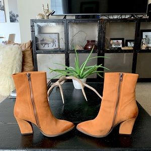 Free People. Mystic bootie. Size 40